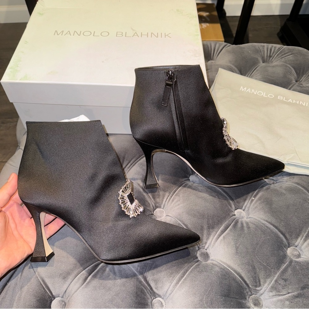 New Size 38.5 Manolo Blahnik Cantita Satin Black Ankle
Boots - Picture 2 of 11